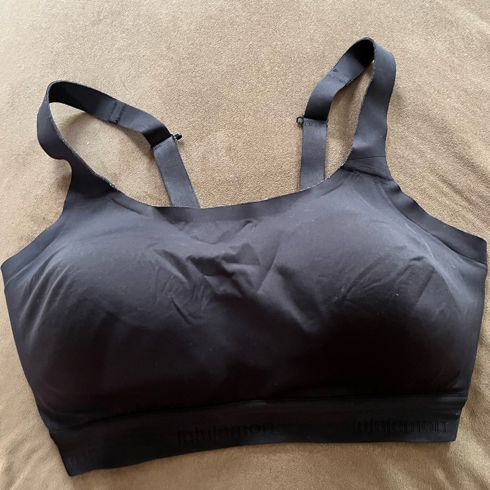 Lululemon high impact sports bra